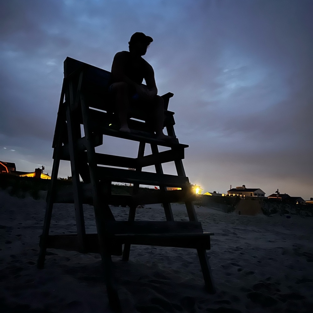 Meet your Posher, Louis